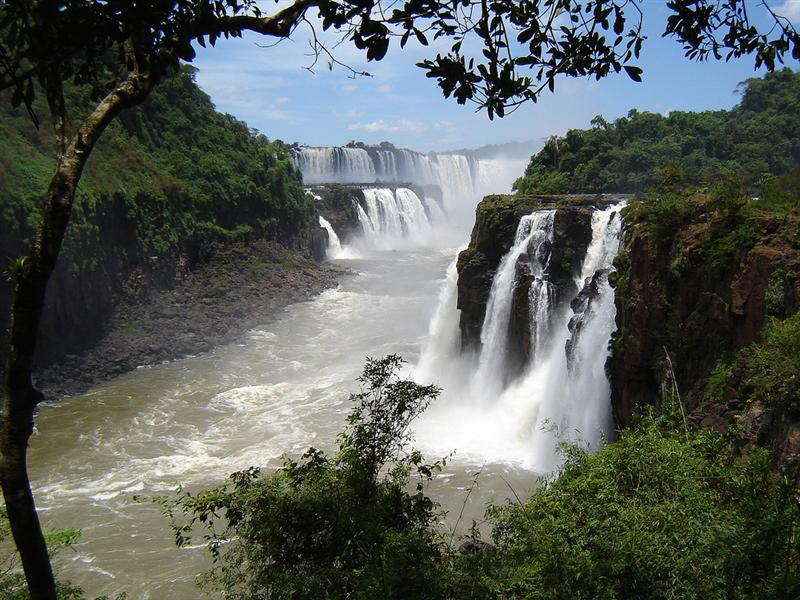 Iguaz&uacute; Falls