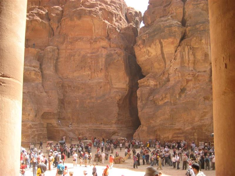 Petra - El Siq desde el tesoro