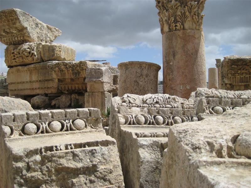 Jerash - Unplaced Stones