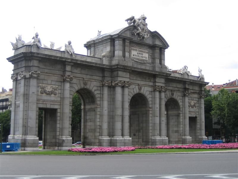 Puerta de Alcal&aacute;<BR>(Alcal&aacute; gate)